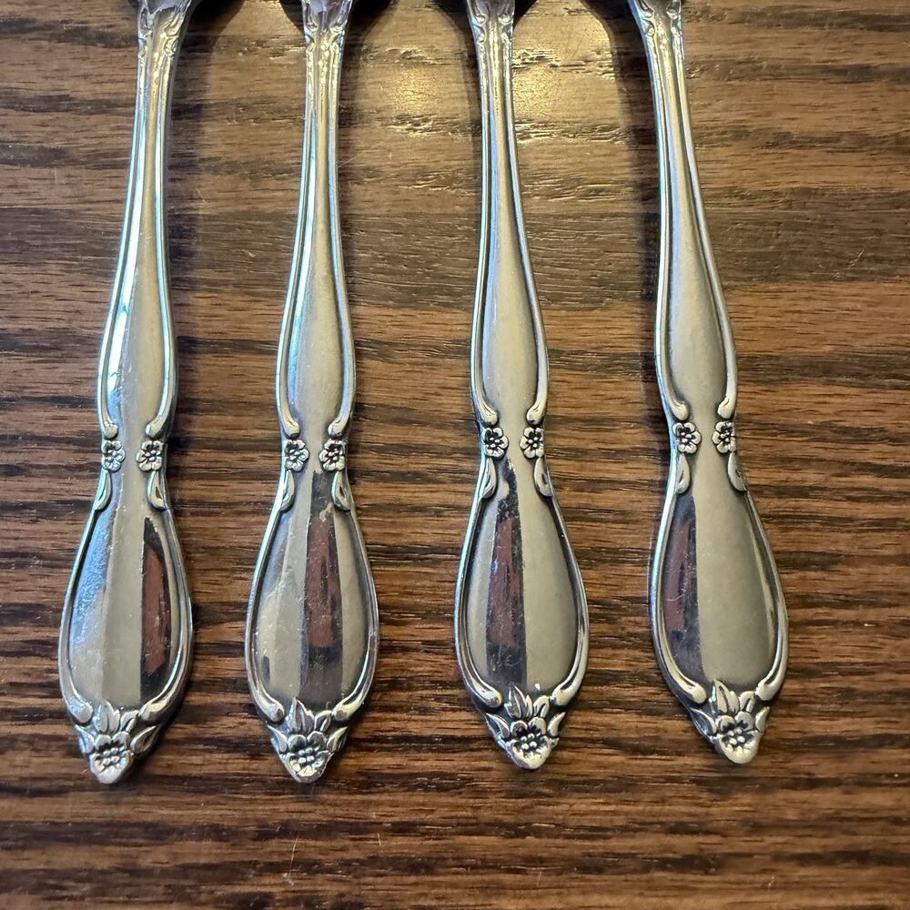 Oneida Community CHATELAINE Stainless Dinner Fork Betty Crocker Glossy Flatware - Picture 3 of 6